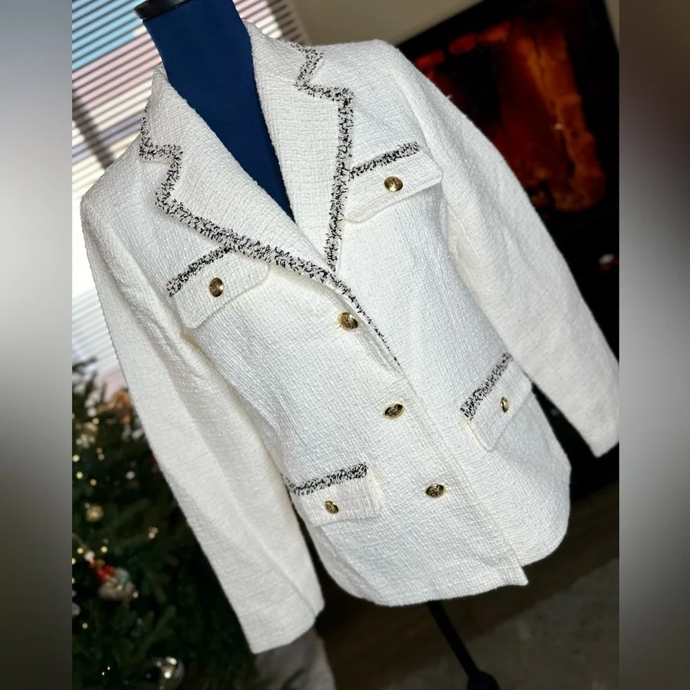 EUC Talbots Cream Tweed Blazer w/ Fringe Trim